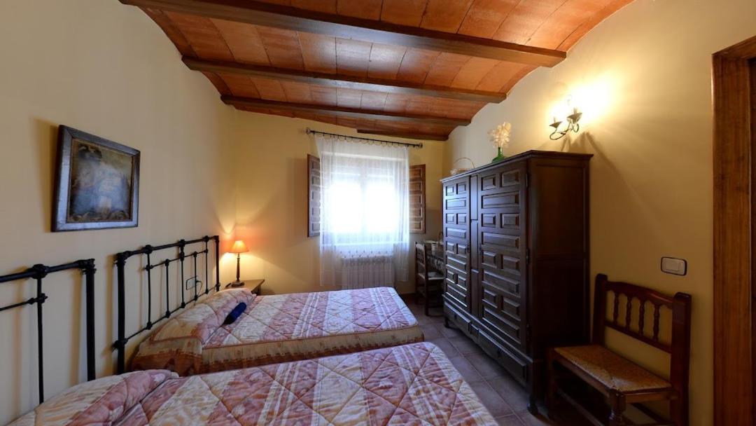 Casa Rural Las Tejas - Ideal Para Familias Y Grupos Bayubas de Abajo Eksteriør bilde